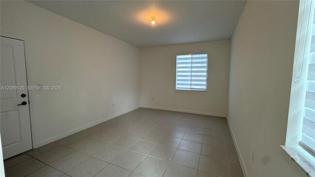 679 SE 13th Street Cir