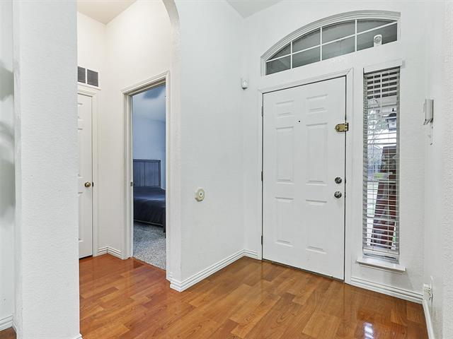 Photo - 2136 Walden Pl