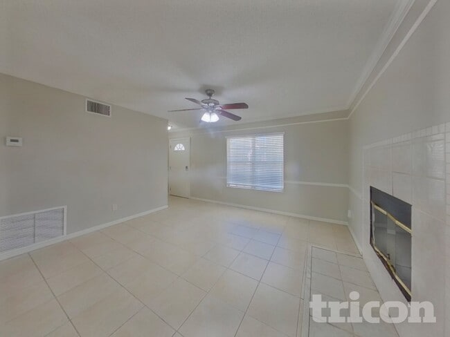 Photo - 12739 Serenade Cir N