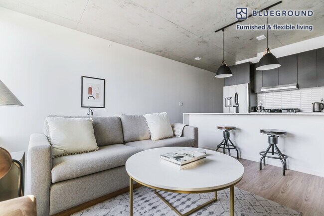 Photo - 225 N Elizabeth St Unit FL10-ID1101