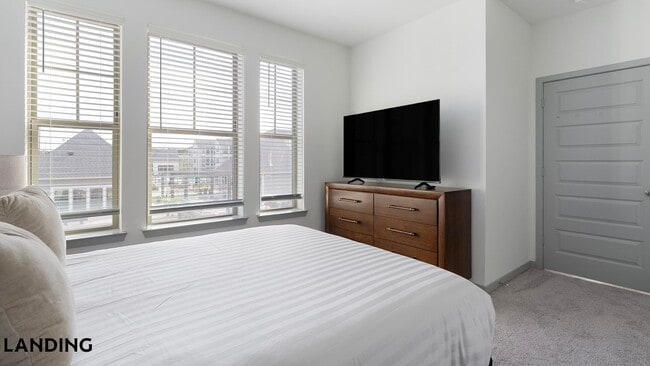 Photo - 100 Wildwood Ct Unit 325