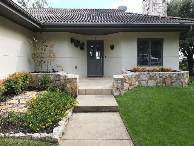Photo - 1713 Clubhouse Hill Dr