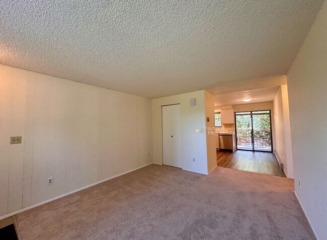 Photo - 1201 SW Harrier Cir Unit 102