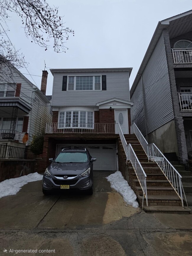 Building Photo - 526A Liberty Ave Unit 2