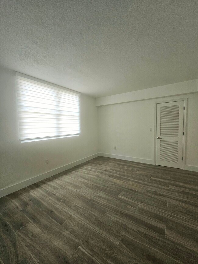 Photo - 7501 E Treasure Dr Unidad 1 L