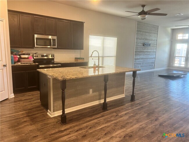 Photo - 1127 Kiskadee Branch Dr