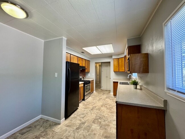 Photo - Charming 4 bedroom Home in Tahoe Park w/ E...
