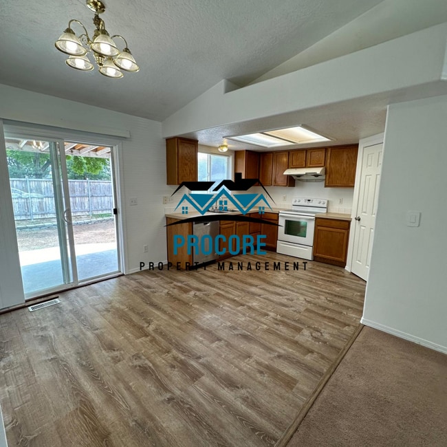 Photo - 2313 W Grouse Ave
