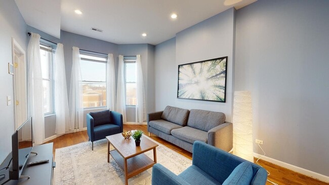 Photo - 1945 W Cermak Rd Unit 3