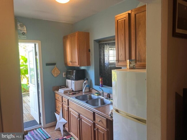 Photo - 1204 Chesapeake Dr