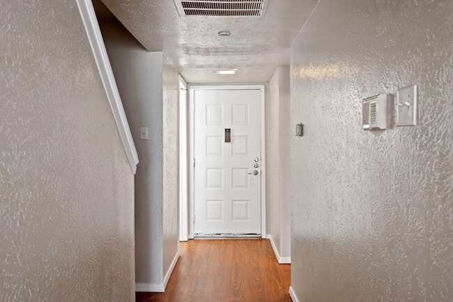 Photo - 4543 N O'Connor Rd Unidad 1247