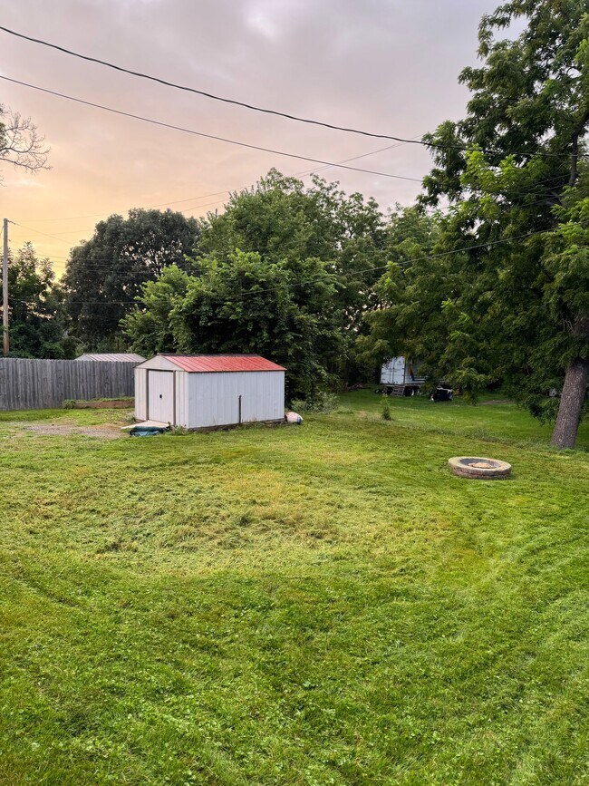Photo - 134 W University St