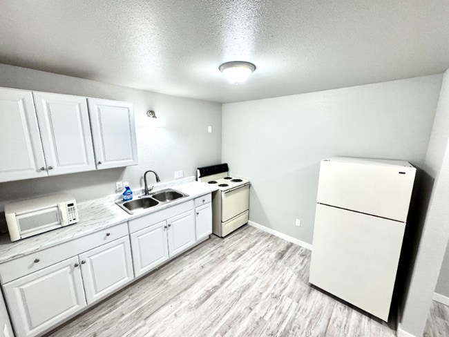 Photo - 63671 Harriet Rd