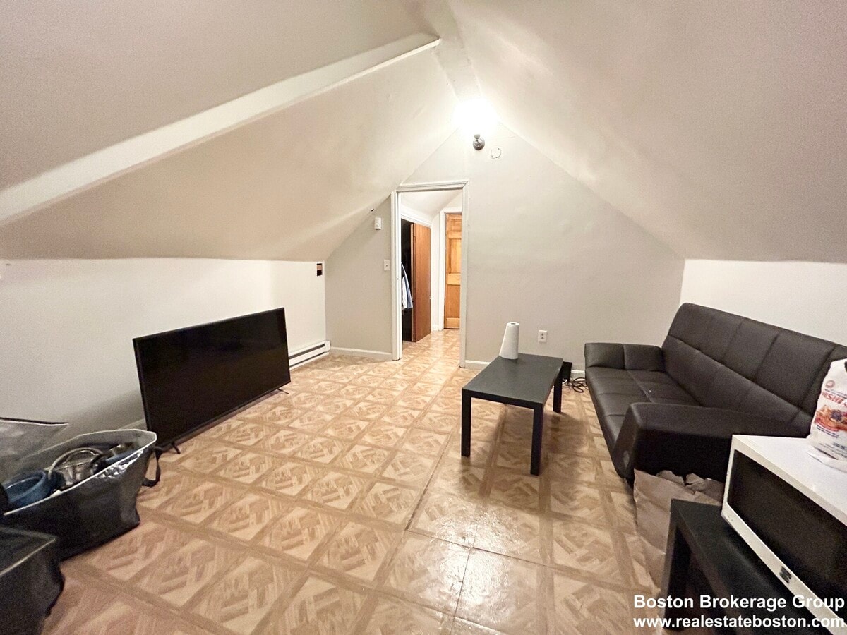 Photo - 22 Humphreys St Unit 1
