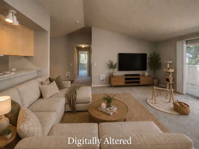 Building Photo - Your New Home Comes with a Move-In Special! Unit 28