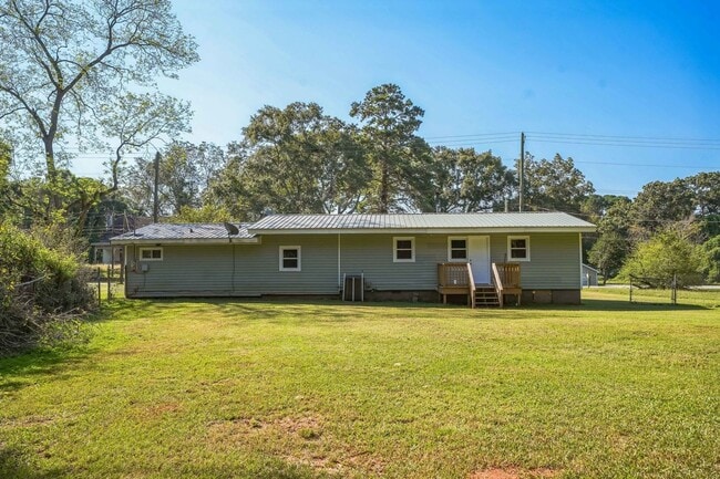 Photo - 309 Lagrange St