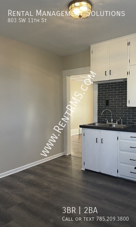 Photo - 803 SW 11th St Apartment