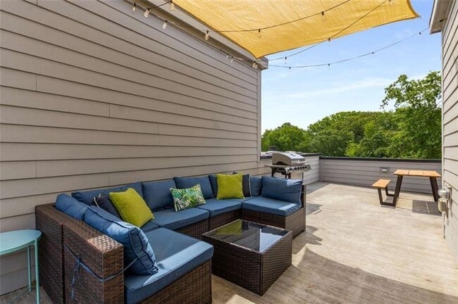 Photo - 1265 Wright Ln SE