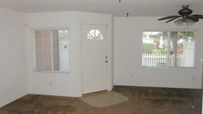 Photo - Fairways Edge 3 Bed/2.5 Bath Townhouse Available Now!