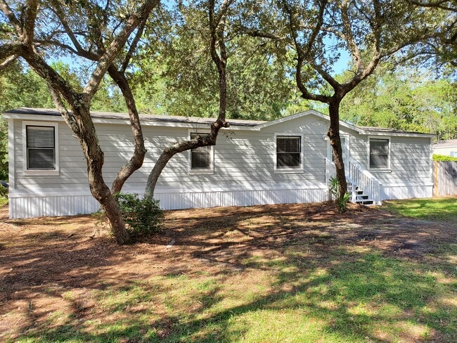 Building Photo - 990 Chat Holley Rd Rental