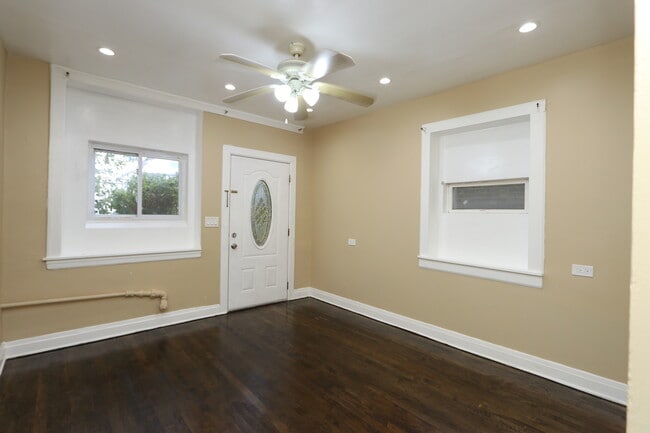 Photo - 2242 N Mason Ave