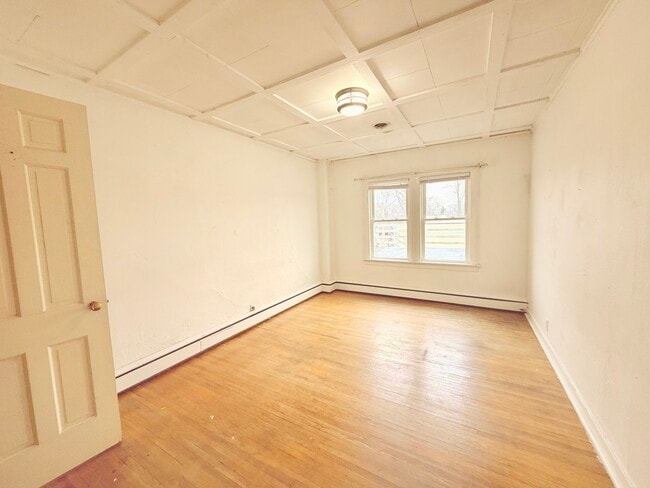 Photo - 134 W State St Unit 3