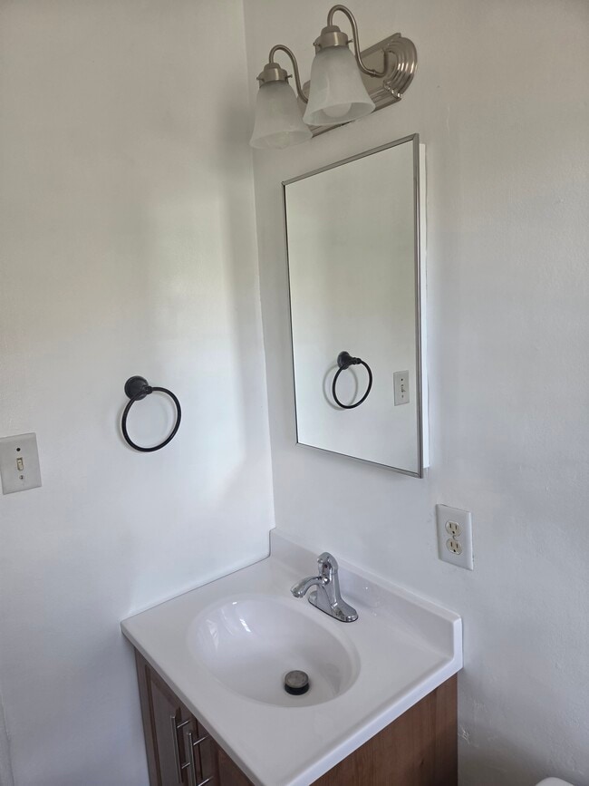 Photo - 2453 Torrance Blvd Unit D