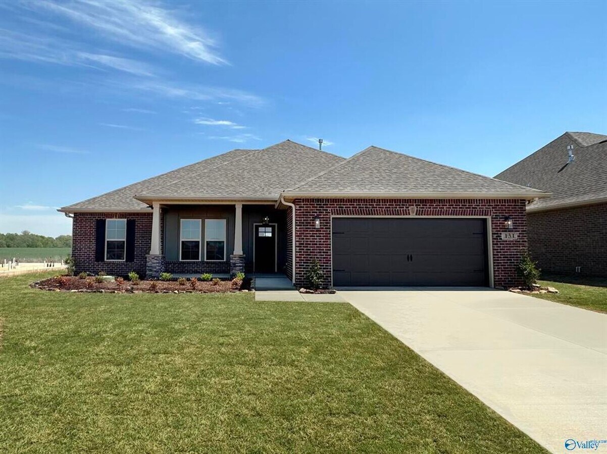 Photo - 131 Amanda Deann Dr