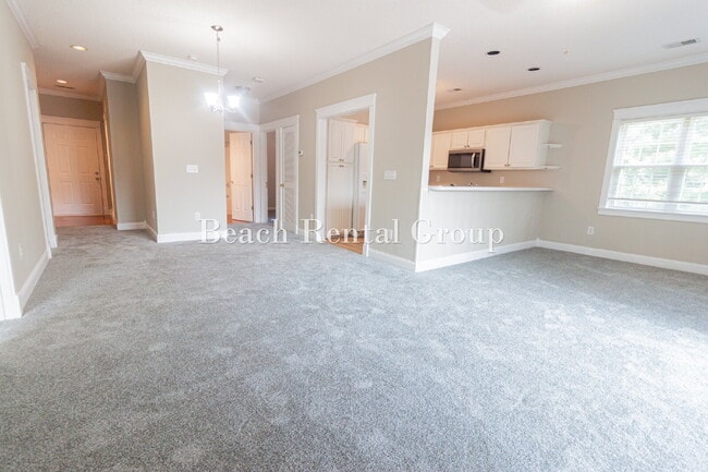 Photo - Open and Inviting End Unit