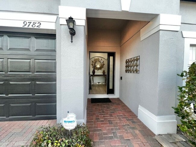 Photo - Amazing 4x2 in Lake Nona!! Gated Nona Crest! All tile flooring!! 2 car garage!