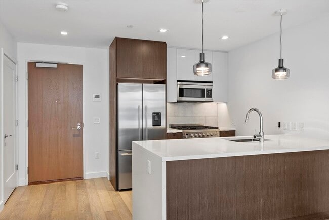 Photo - 375 Canal St Unit 703PR
