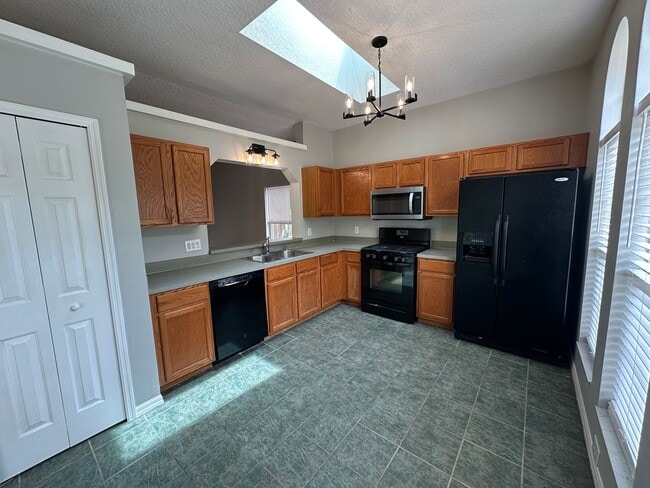 Photo - Freshly Updated Heritage Estates Pool Home for Rent