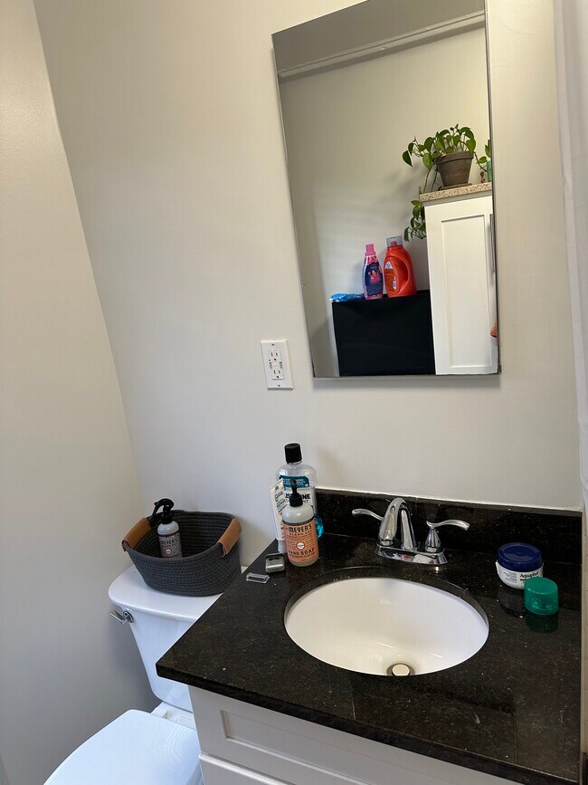 Photo - 414 Macon St Unit 4