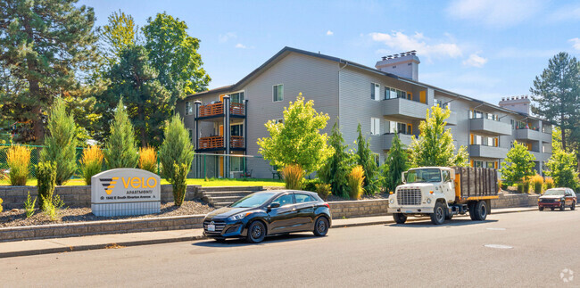 Velo Entrance - Velo Apartments Spokane