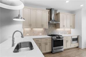 Photo - 2862 Evanshire Ave