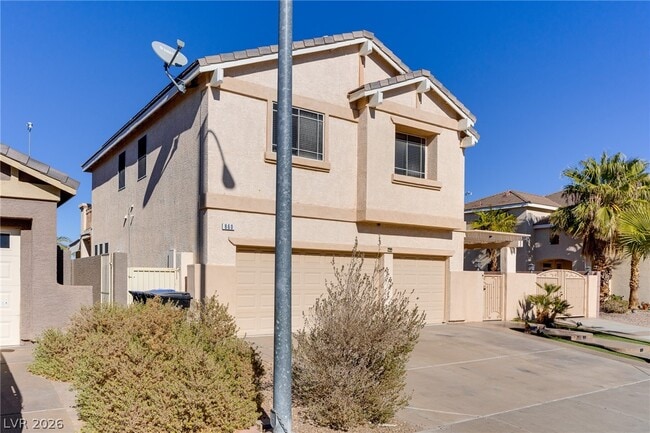 Photo - 860 Viento Del Montagna Ave