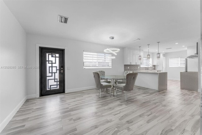 Photo - 4780 NW 6th St