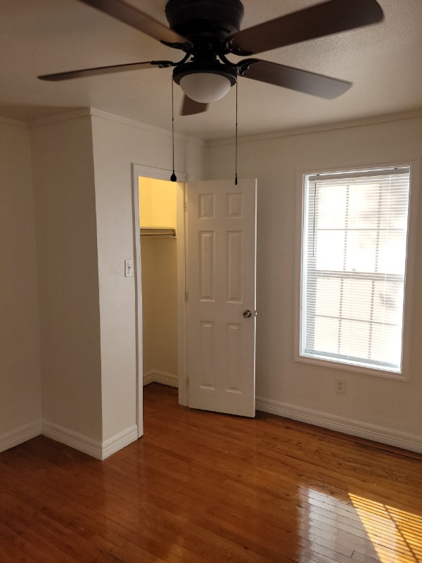 Photo - 1513 W Procter St