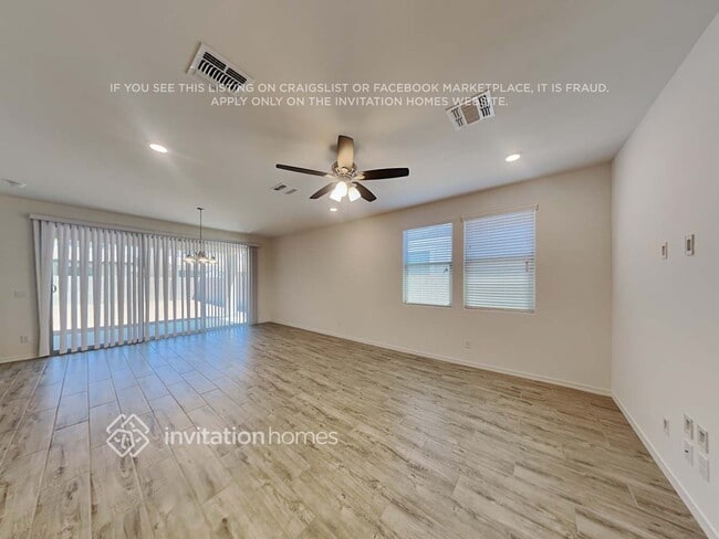 Photo - 19648 W Roma Ave