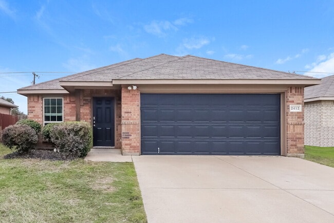 Building Photo - 2412 Hawkwood Ct