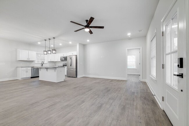 Photo - Comfortable 3BR/2BA Home in Effingham County – Open Floor Plan