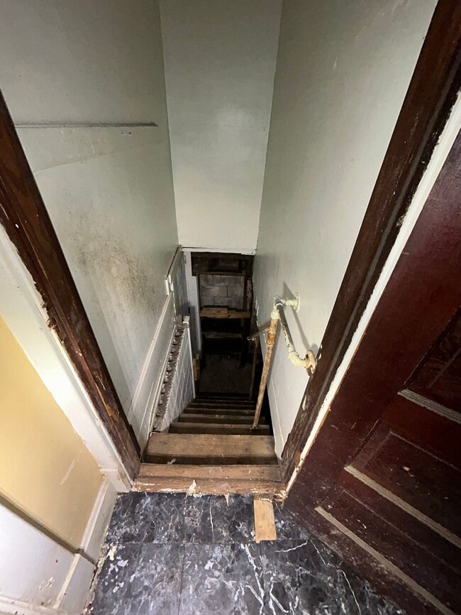 Photo - 606 Anderson St