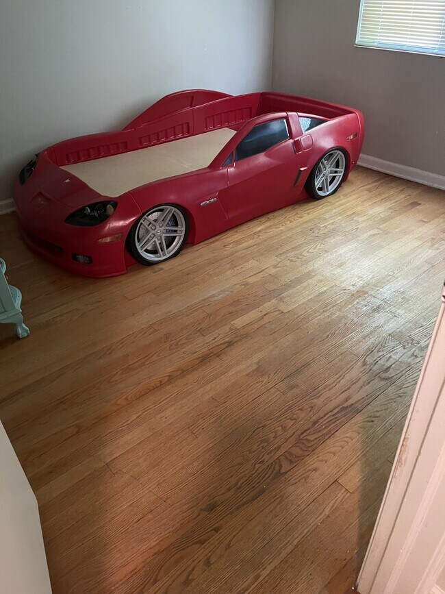 Photo - 7344 Wayne Ave