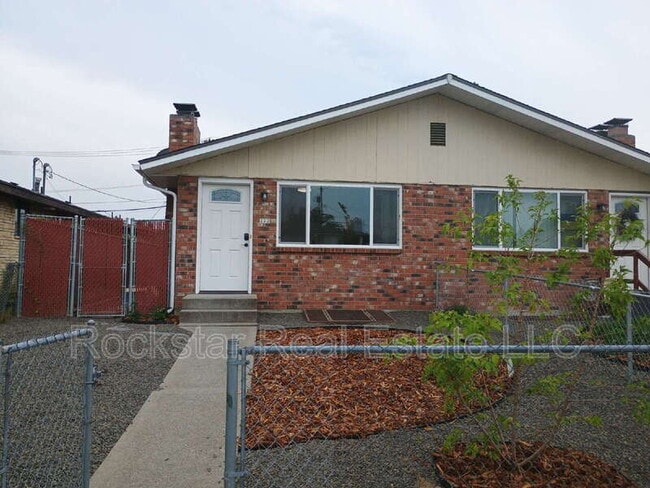 Building Photo - 222 E Crown Ave Rental