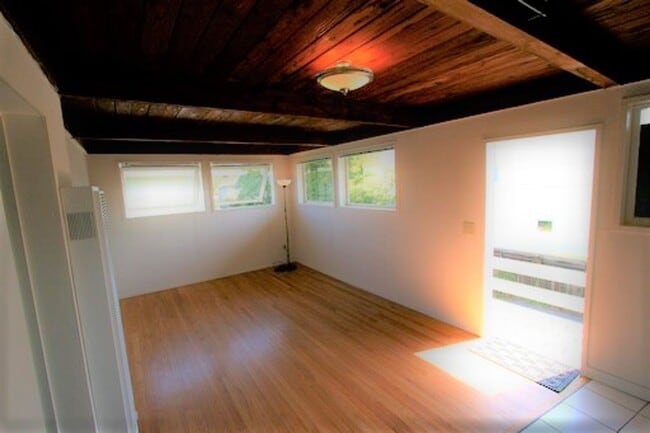 Photo - Private, sunny top floor 1BD/1BA unit in a gated community, and only three blocks from N Berkeley... Unit 1228 A