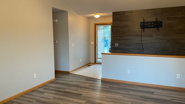Photo - 7020 N 15th St