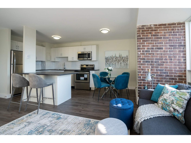 Photo - Village Green Apartments