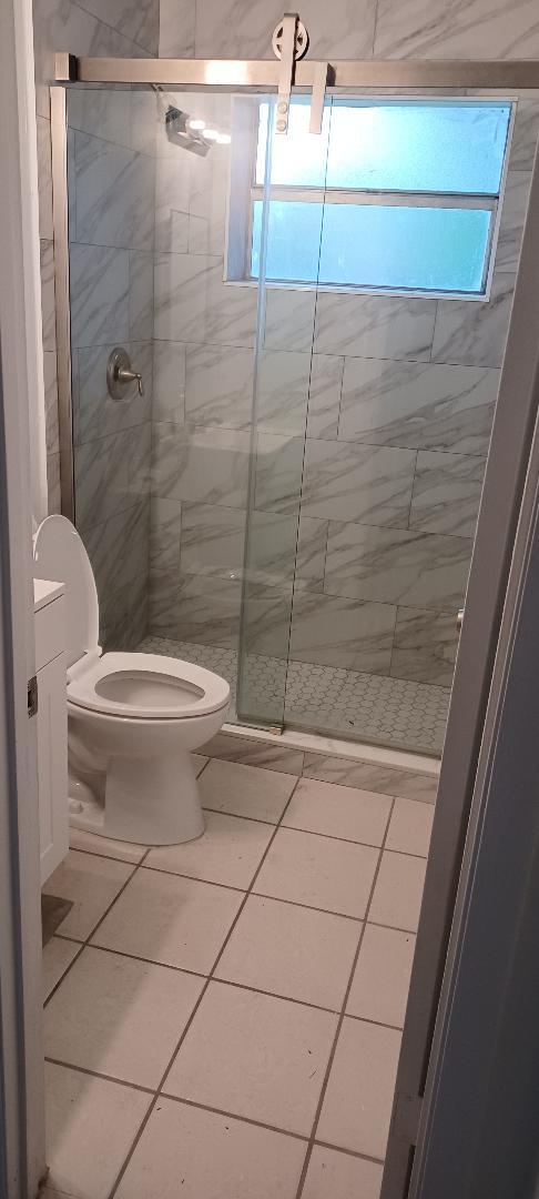 Photo - 605 18th Ct