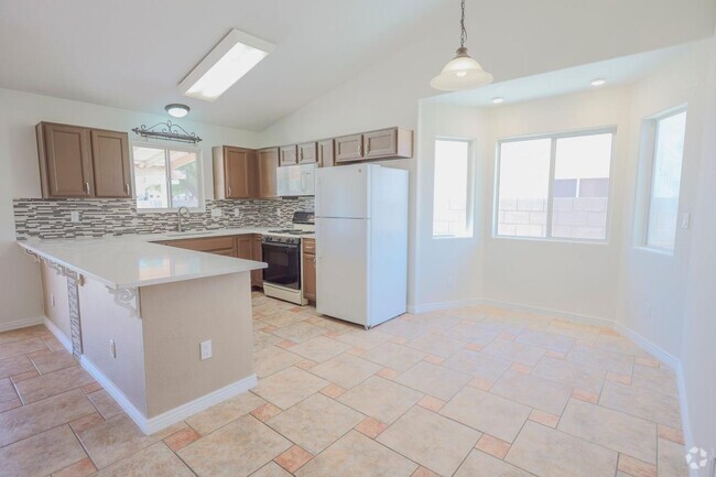 Building Photo - 8075 S Old Canyon Ave Rental