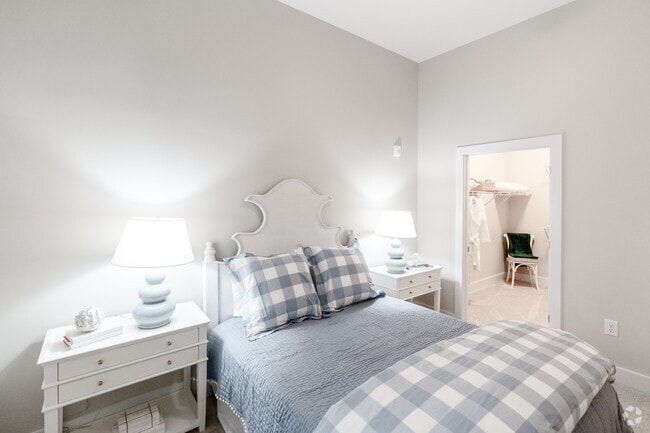 2BD,2.5BA-1,262-SF